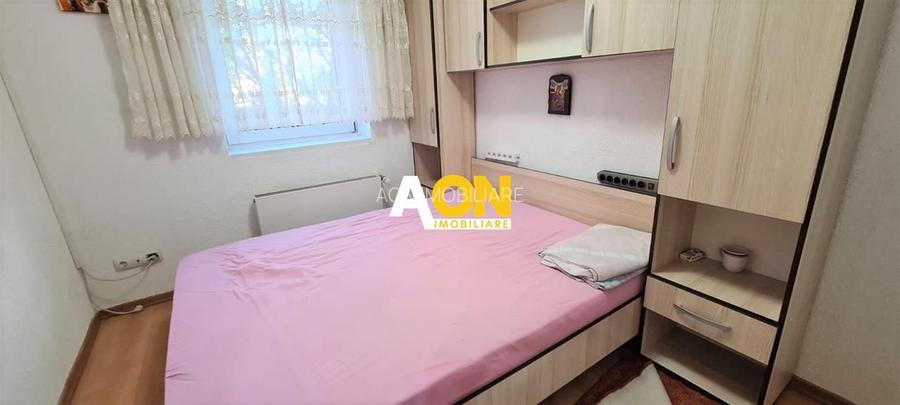 Casa pentru 2 familii, 7 Camere, 2 Garaje, 1500MP Teren - 15