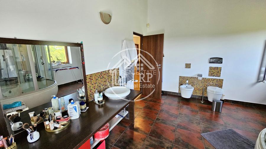 Ciolpani/Izvorani/Padurea Snagov-Vila 5 camere,P+1, 268mp utili, teren 1067mp - 29