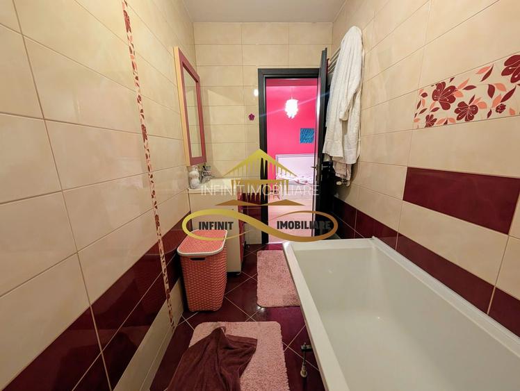 Apartament de vanzare, 4 camere, Bacau-Serbanesti - 16