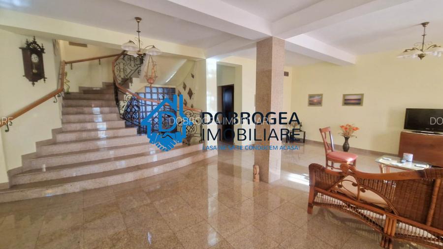 9 MAI - VILA CU VEDERE SI DESCHIDERE   LAC CASLA, PISCINA INTERIOARA - 10