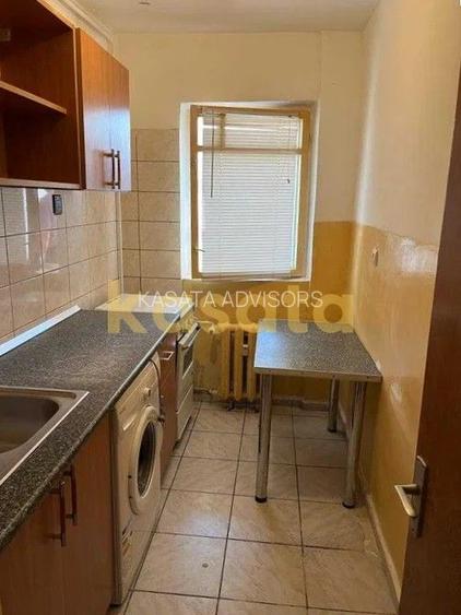 OPORTUNITATE | GARSONIERA | DOAMNA GHICA | DECOMANDATA | BLOC 1980 - 2