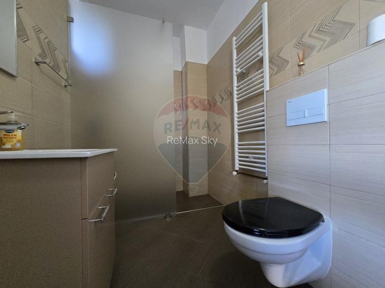 Casă cu 5 camere de vânzare în zona Central comision 0 - 5