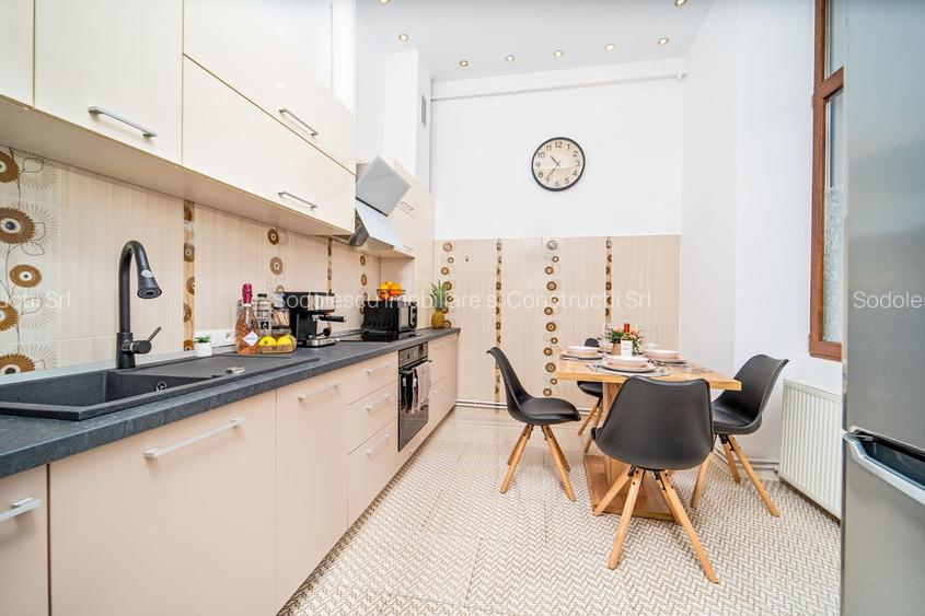 Apartament renovat in cladire istorica zona Unirii - 2