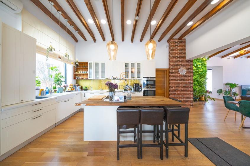 Resedinta spectaculoasa  – Vila exclusivista deschidere directa la lac - 8