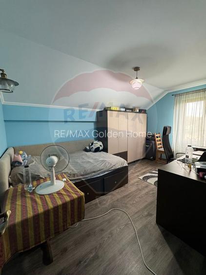 Casă / Vilă nouă cu 5 camere + casă bătranească renovată - 12