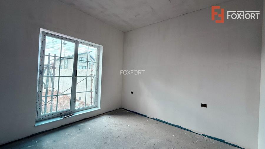 Duplex cu 4 camere de vanzare + 2 locuri de parcare in Sanandrei  - 8