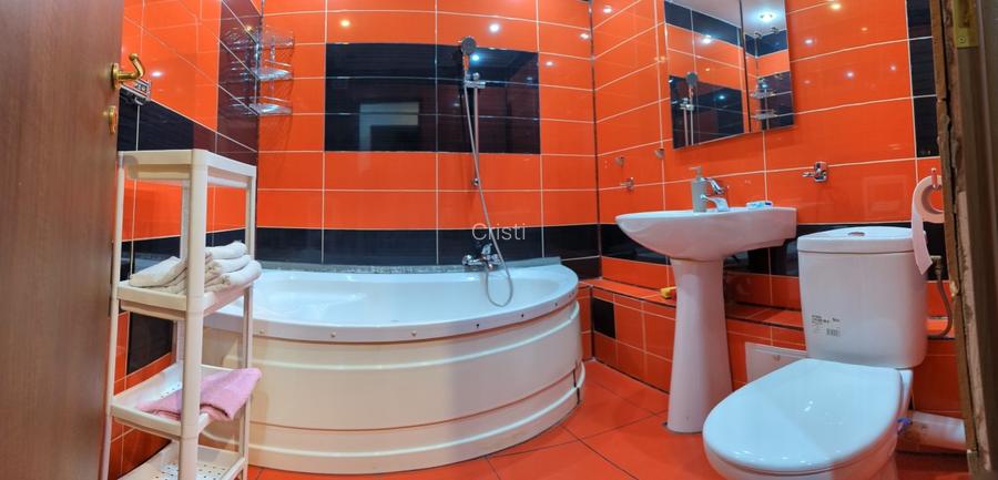 Proprietar, 3 camere 2 bai - 6