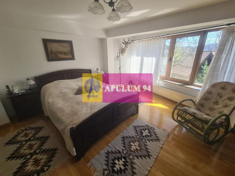 Vila de vanzare in Breaza - Zona Breaza de Sus - 47