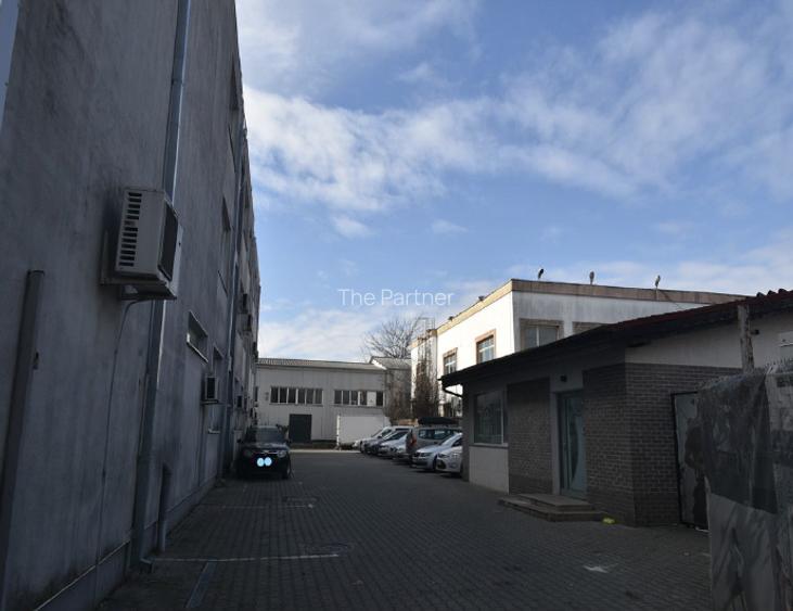 SPATIU COMERCIAL DE INCHIRIAT - 3