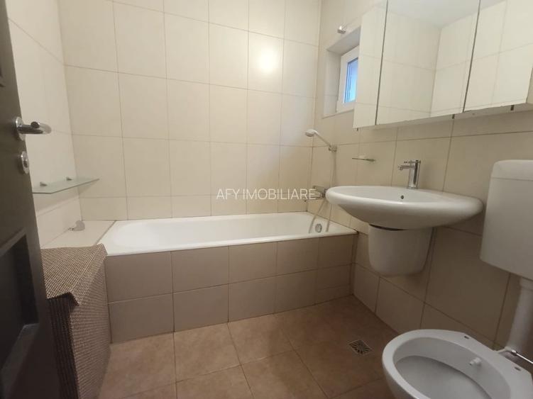 De închiriat 3 camere decomandat, 2 băi, metrou 1 Decembrie - 7