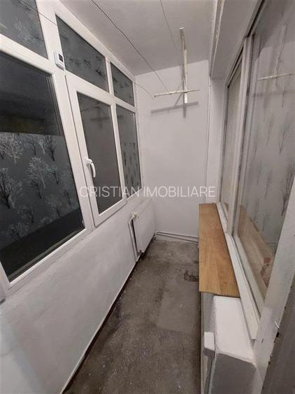 Etaj 2 ! 2 camere confort 1 Garii - 11