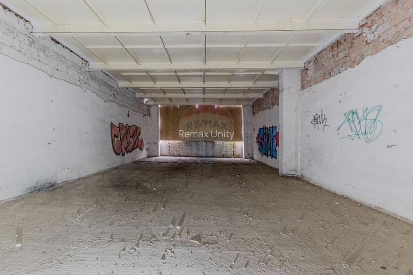 Spațiu industrial de 2060mp cu teren de 3358mp de vânzare Str Turnului - 42