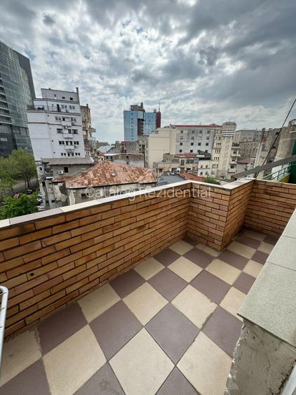 Inchiriere - 4 camere zona Piata Rosetti - Str Sperantei - 17