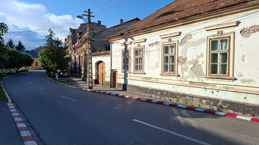 Proprietate de vanzare in Orastie, zona buna - 2