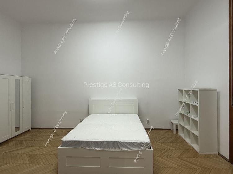 Apartament Patrimonial 150 mp | Balcon cu vedere directa spre Piata Victoriei - 10