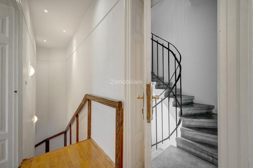 Vila cu arhitectura distincta, 7 camere, renovata, intr-o locatie exclusivista - 12