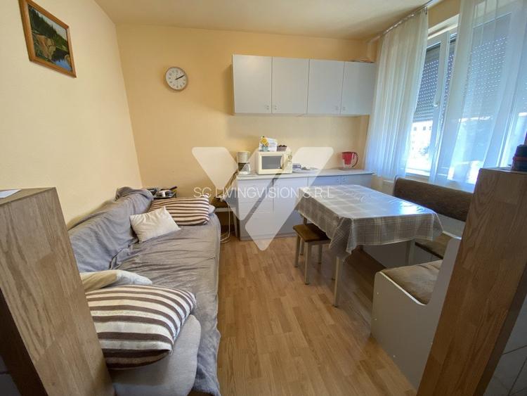 Apartament 3 camere mobilat de vanzare zona Cedonia Sibiu - 2