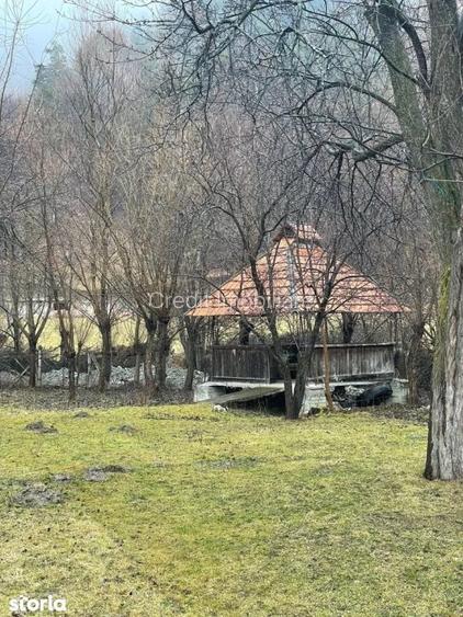 PENSIUNE aplasata in frumoasa statiune BRAN/MOIECIU - 6