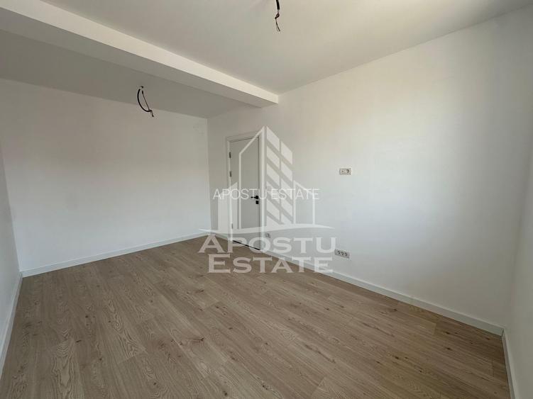 Penthouse cu scara interioara, 3 camere si 2 bai, disponibil imediat. - 9