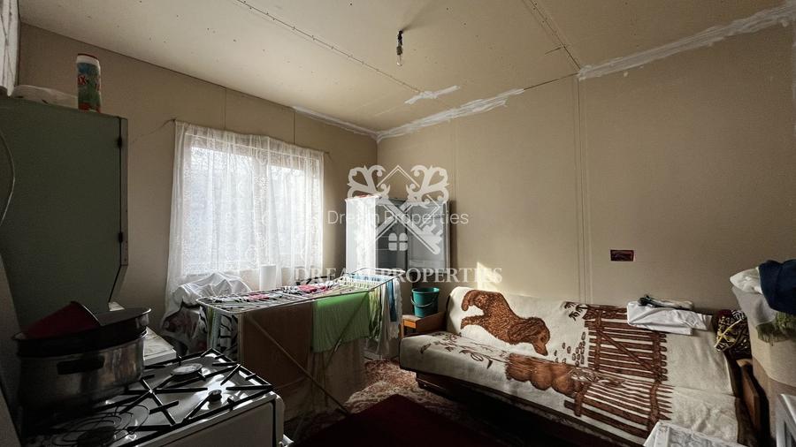 Casa individuala 6 camere, teren 700 mp, zona Dezmir - 9