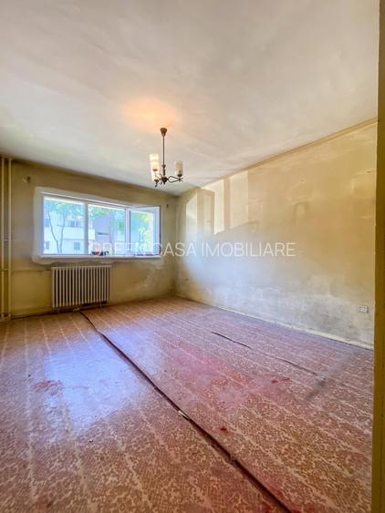 Apartament cu 2 camere, decomandat, Lacul Rosu - 2