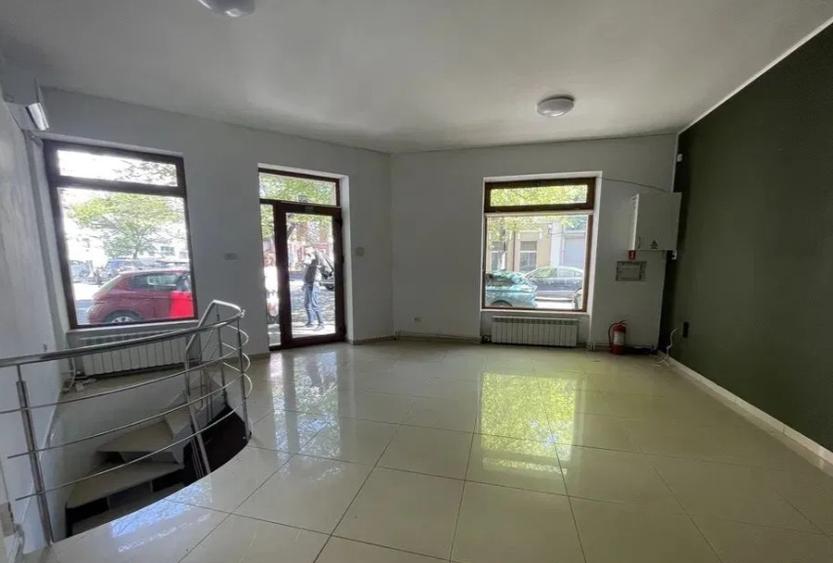 Ultracentral - Tomis Mall, spatiu comercial D+P, 70 mp., amenajat