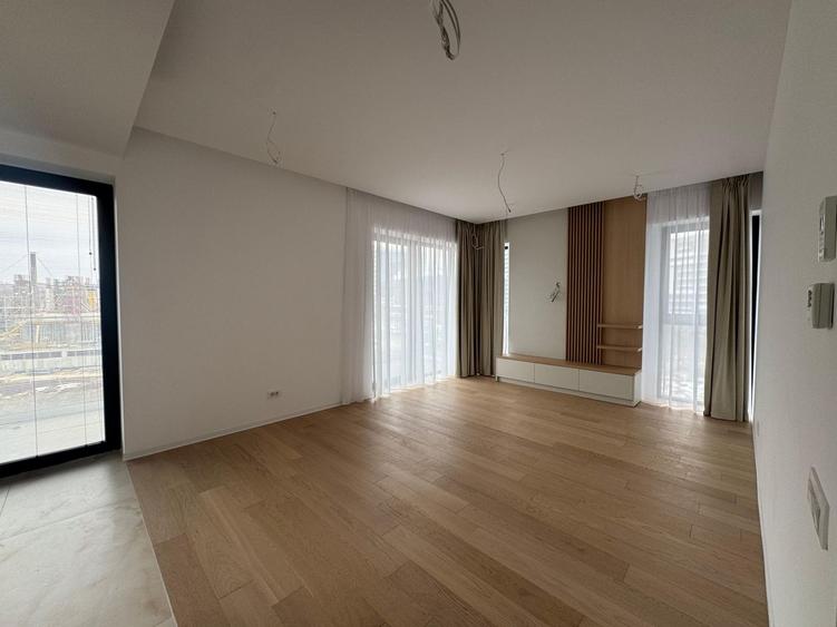 2 CAMERE || 2 locuri de parcare si boxa ||DECOMANDAT|| ONE LAKE CLUB