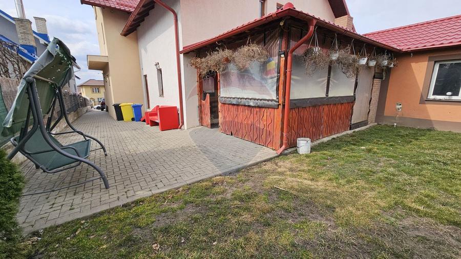 Casă / Vilă cu 6 camere, Sfantu Ilie, Suceava