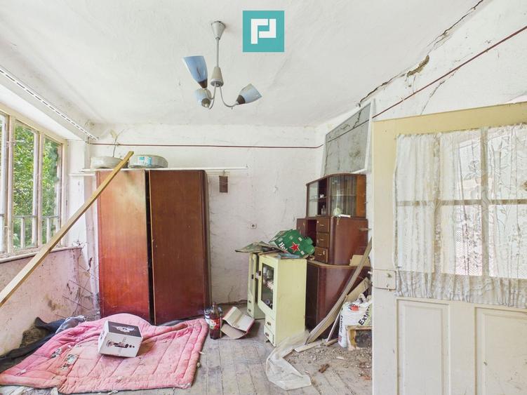 CASĂ ÎN ZERIND PE PRINCIPALĂ CU TEREN DE 1440 MP