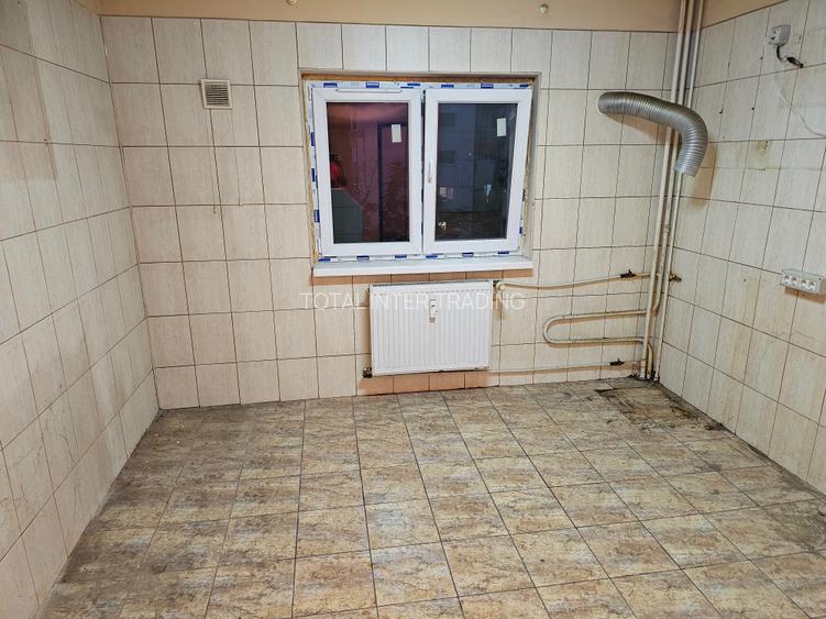 Bucur Obor-Masina Paine-5/8-decomandat, sporit, reabilitat,2 bai,liber, 159000 € - 2
