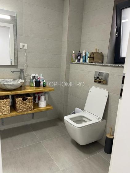 Particular , fara TVA - Berceni - Miorita , 247.000 euro - 240 mp utili - 4