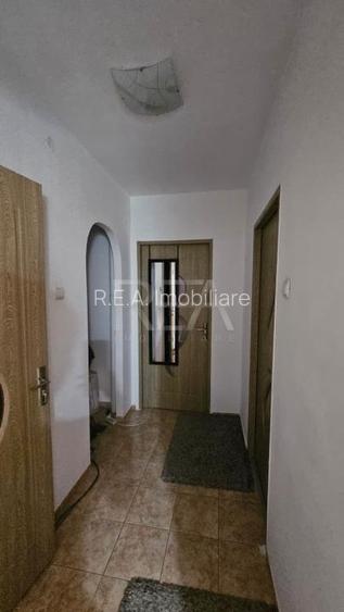 2 camere, 8/10, 56mp, anvelopat-Gorjului - 3