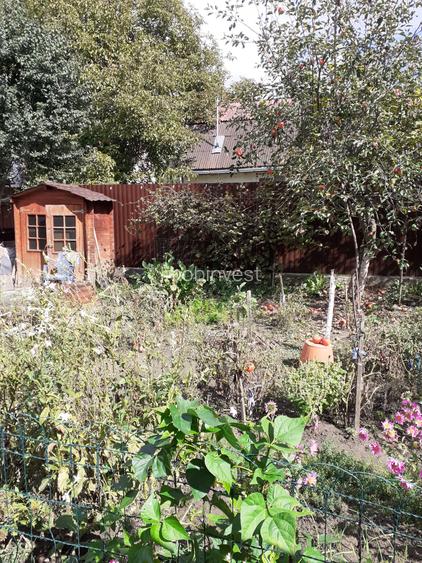 Vand casa P + M, cu 5 camere in zona 7 Noiembrie - 9