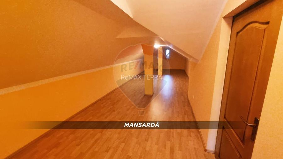 Casă / Vilă de lux cu 2 garaje, 10 camere de vânzare în BAIA MARE - 27