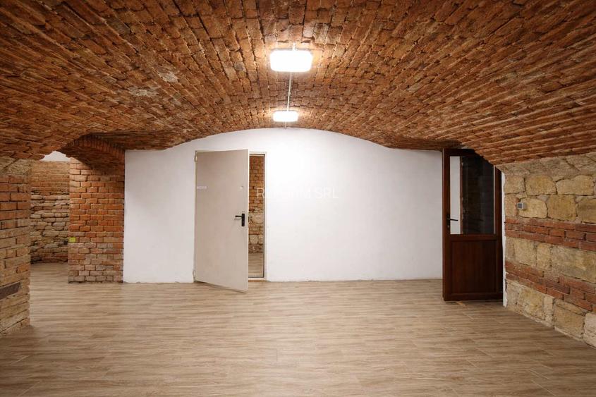 Spațiu de închiriat 115 mp în clădire istorică – Locație premium, ultracentral - 2