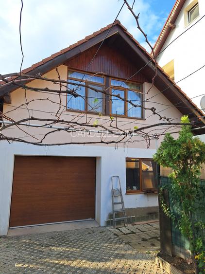 Case în Băile 1Mai - 2