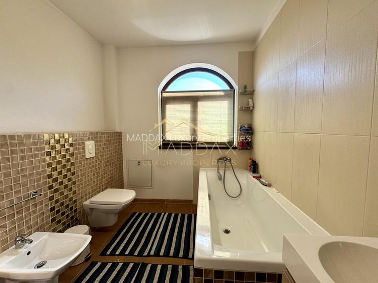 Vila cu 5 camere *420mpc* // 800mp teren // Corbeanca - Tamasi - 38