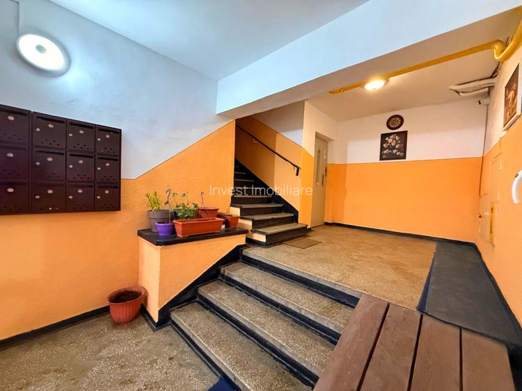 Apartament 2 camere decomandat-59mp-bloc 1986-Granit-Socola - 12