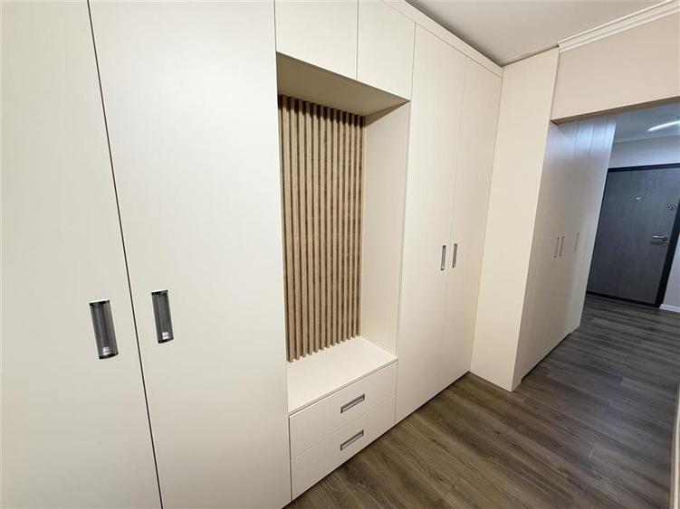 APARTAMENT 3 CAMERE | ETAJ 1 | ZONA ROGERIUS | ORADEA | BIHOR