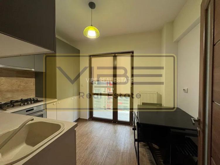 Tudor - 3 camere - 82 mp- mobilat -  Intabulat- decomandat-parcare privata - 13