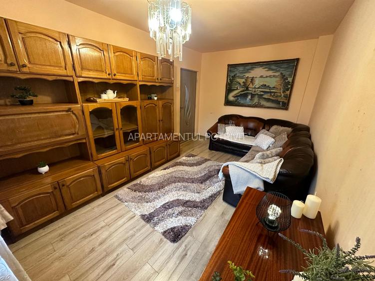 OPORTUNITATE !!! 3 CAMERE MANASTUR STR MEHEDINTI CU LOC DE PARCARE , 60 MP - 3