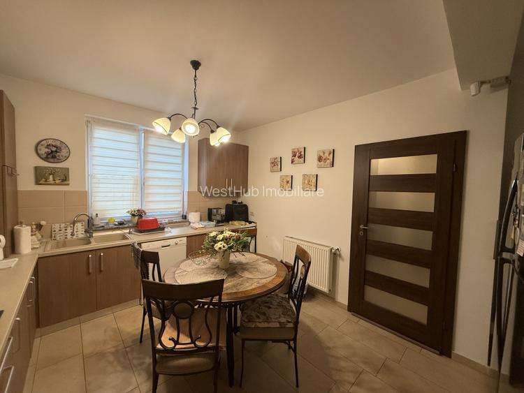 Triplex, 4 camere, 230mp utili, 335mp teren, mobilat  -Dumbravita - 4