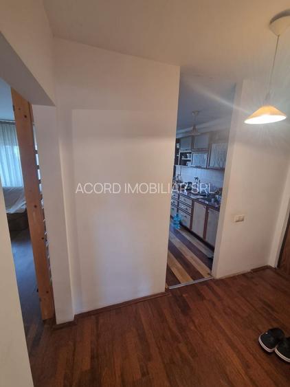 Faleza nord-apartament 4 camere decomandat cu gaze - 4