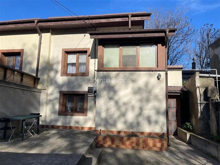 Casa P+1 de vanzare in zona ultracentrala Tulcea - 2