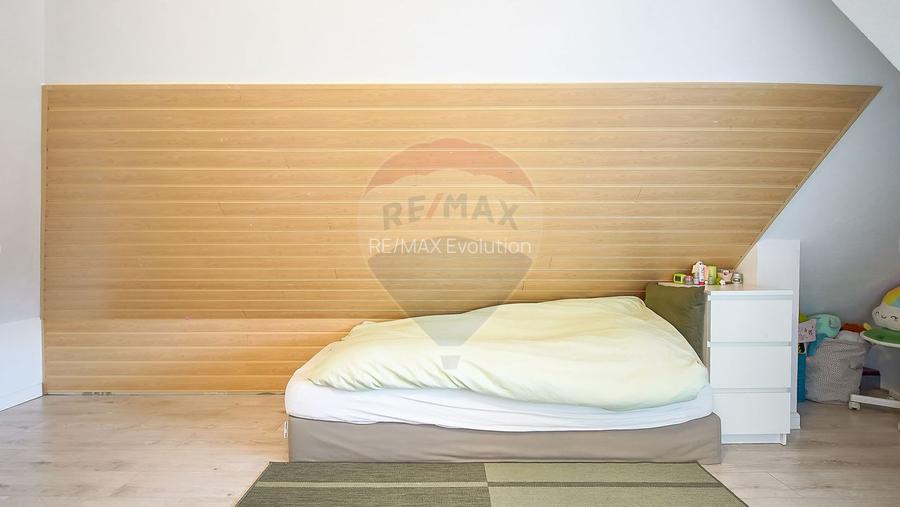 CASA 4 CAMERE SINGURA IN CURTE RENOVATA| BECI |STR. MIRASLAU GRIVITEI - 13