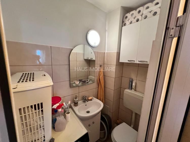Far  apartament 3 camere decomandat etaj 1 loc parcare - 9