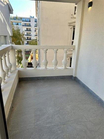 Vanzare apartament lux 3 camere Herestrau, mobilat si cu parcare - 11