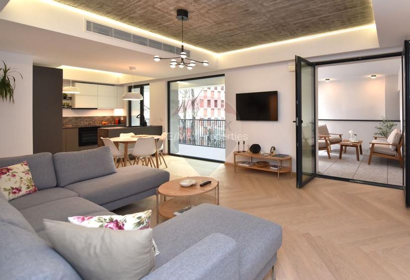 UNICAT | Apartament 3 camere imobil 2024 | Piata Universitatii - 4