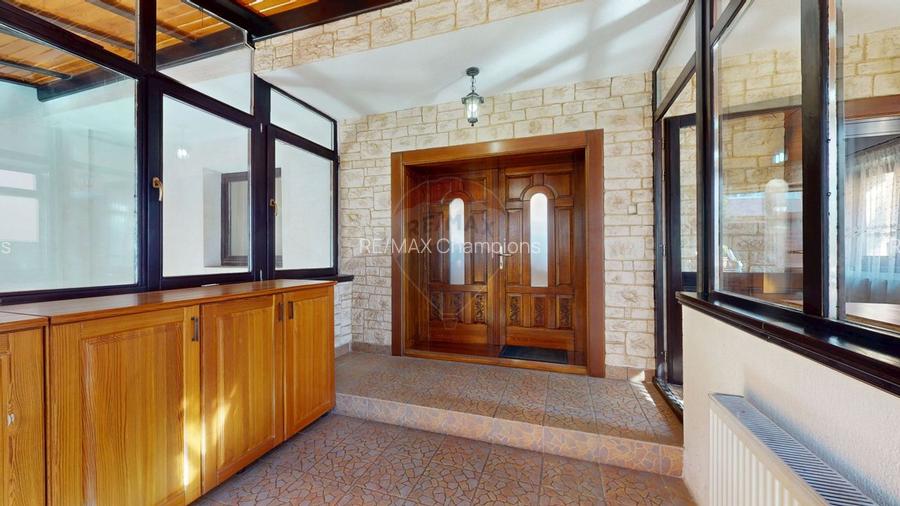 Vilă individuală solidă  | Curte amenajată| Tractorul – Brașov - 18