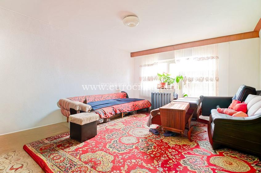 Apartament 2 camere în Mangalia,ultracentral – 190 m de mare,etaj 1 - 9